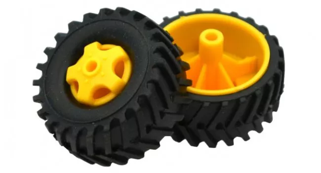 Tamiya 70101 Truck Tire Set (4 tires) Tamiya 70101 Truck Tire Set (4 tires)